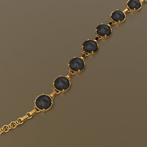 Gold 750 Black Natural Lava round stone bracelet