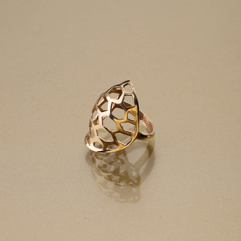 Gold 750 Giant turtle shell ring