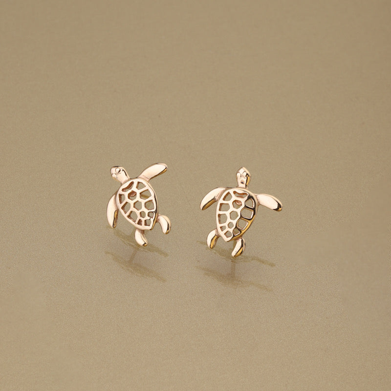 Gold 750 Sea turtle stud earrings calado medium