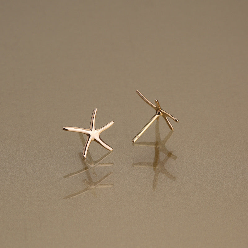 Gold 750 Sea star stud earrings small