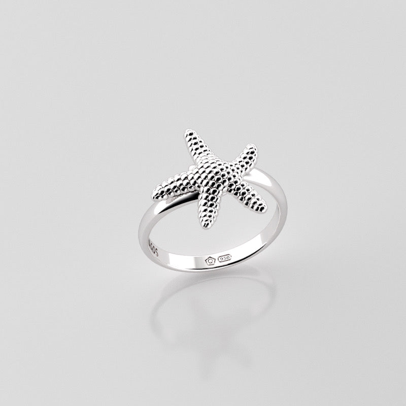 Gold 750 Sea star texture adjustable ring
